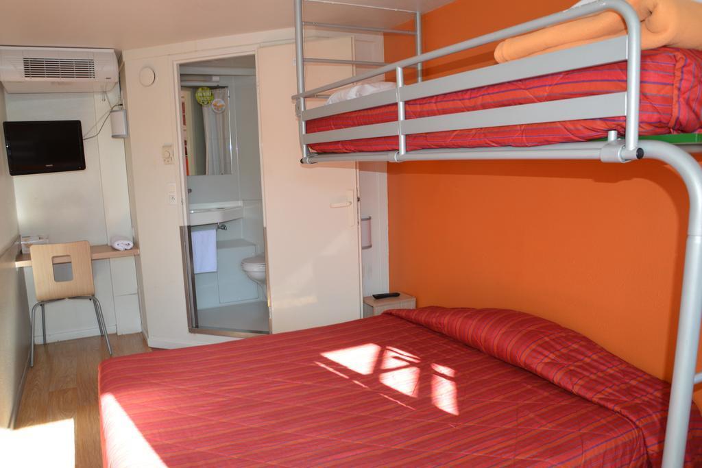 Premiere Classe Hotel